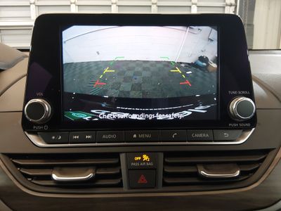 2025 Nissan Altima - Photo 16