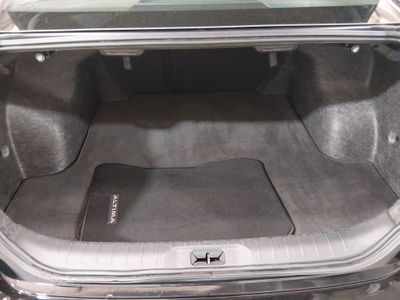 2025 Nissan Altima - Photo 11