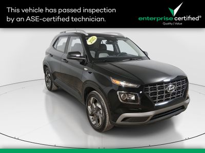 2025 Hyundai Venue SEL IVT — front three-quarter view