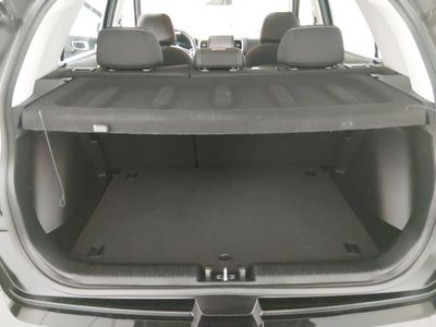 2025 Hyundai Venue — photo 11 view
