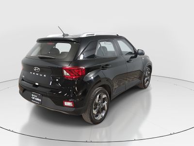 2025 Hyundai Venue — photo 7 view