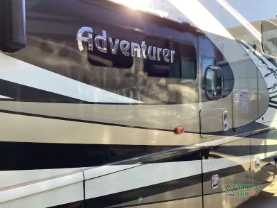 2023 Winnebago Adventurer — photo 12 view
