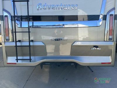 2023 Winnebago Adventurer — photo 10 view