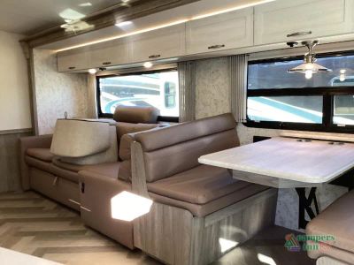 2023 Winnebago Adventurer — photo 17 view