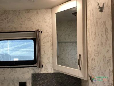 2023 Winnebago Adventurer — photo 46 view