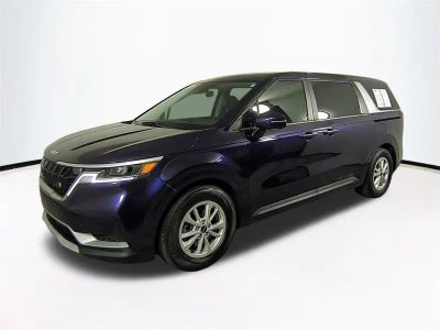 2024 Kia Carnival — photo 9 view