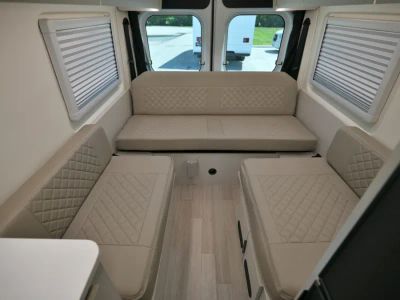 2027 Thor Motor Coach TELLARO — photo 18 view