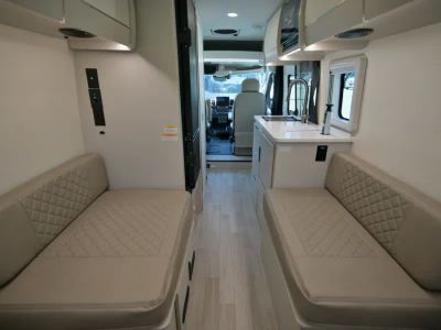 2027 Thor Motor Coach TELLARO — photo 20 view