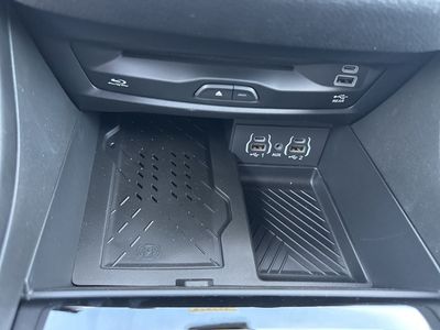 2025 Chrysler Pacifica — photo 14 view