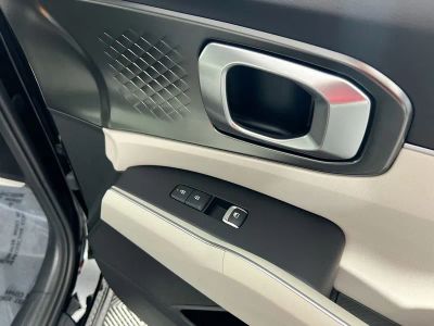 2026 Kia Sorento Hybrid — photo 30 view
