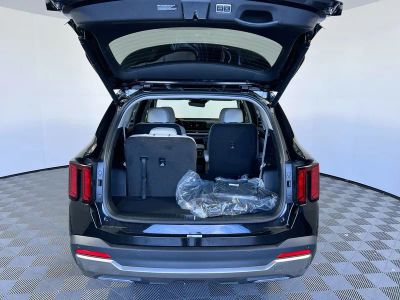2026 Kia Sorento Hybrid — photo 32 view