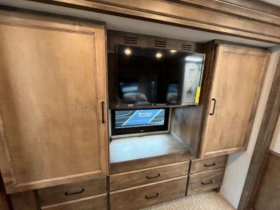 2026 Tiffin Motorhomes Byway - Photo 11