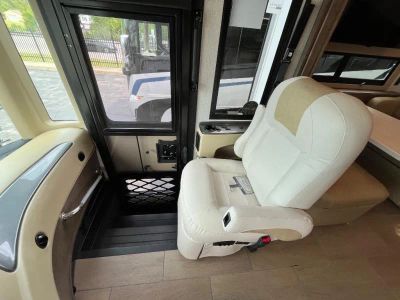 2026 Tiffin Motorhomes Byway - Photo 8