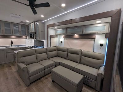 2026 Alliance RV Paradigm — photo 26 view