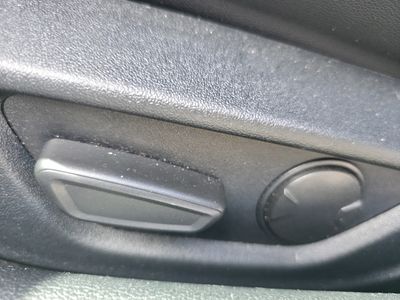 2022 Ford Mustang — photo 13 view