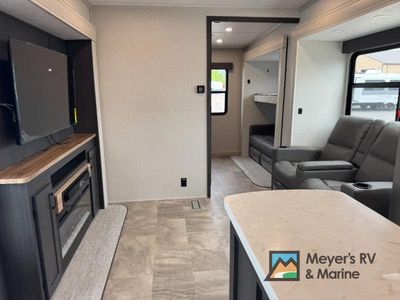 2026 Coachmen RV Chaparral - Photo 7