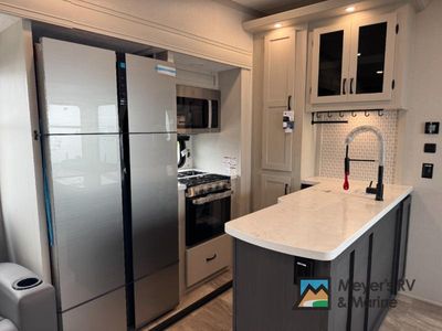 2026 Coachmen RV Chaparral - Photo 8