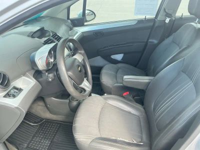 2014 Chevrolet Spark — photo 9 view