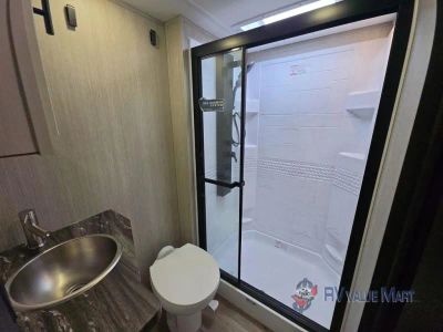 2027 Forest River RV Rogue — photo 25 view