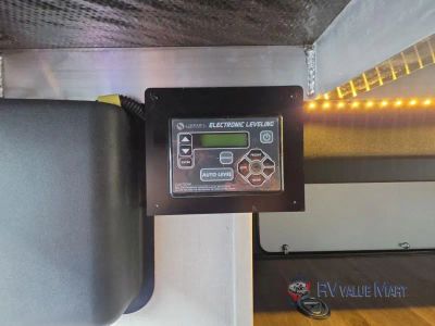2027 Forest River RV Rogue — photo 18 view