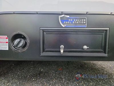 2027 Forest River RV Rogue — photo 8 view