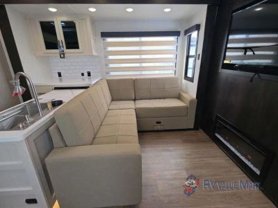2027 Forest River RV Rogue — photo 13 view