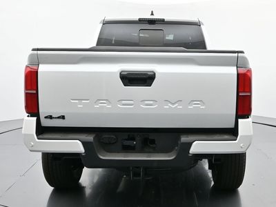 2025 Toyota Tacoma - Photo 4