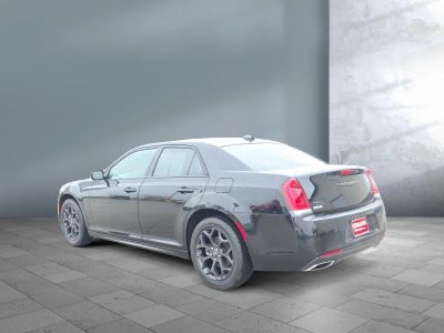 2023 Chrysler 300 — interior view