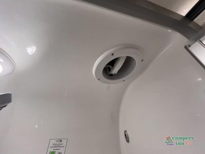 2025 Airstream International - Photo 22