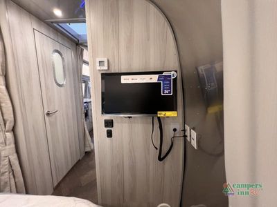 2025 Airstream International - Photo 47