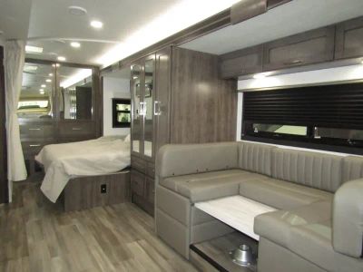 2025 Entegra ODYSSEY — photo 9 view