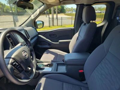 2023 Nissan Frontier — photo 11 view