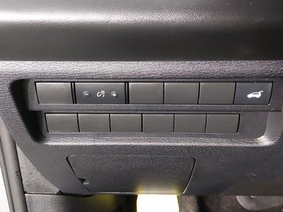 2024 Mitsubishi Outlander - Photo 13