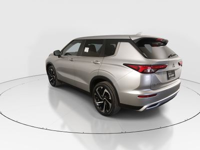 2024 Mitsubishi Outlander - Photo 5