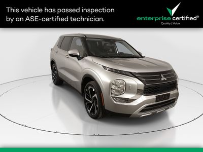 2024 Mitsubishi Outlander - Photo 1