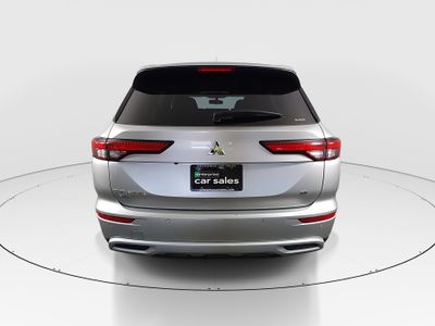 2024 Mitsubishi Outlander - Photo 6