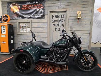 2024 Harley-Davidson® FLRT - Freewheeler® — front three-quarter view