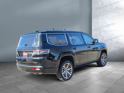 2022 Jeep Grand Wagoneer - Photo 4
