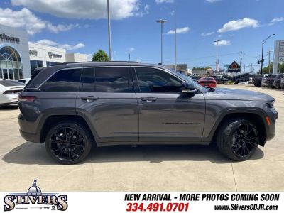 2022 Jeep Grand Cherokee - Photo 43