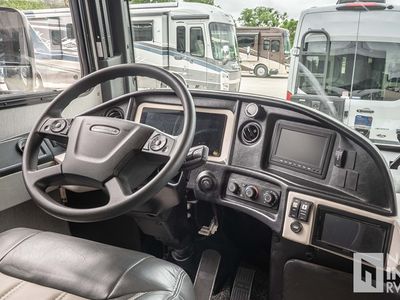 2021 Fleetwood Pace Arrow - Photo 8
