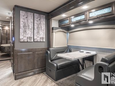 2021 Fleetwood Pace Arrow - Photo 13