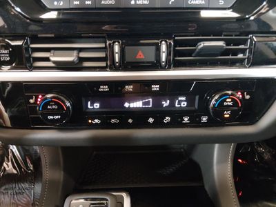 2025 Nissan Pathfinder - Photo 18