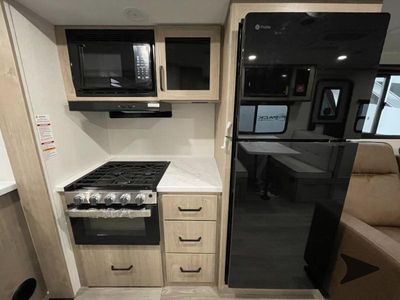 2026 Grand Design Imagine XLS - Photo 9