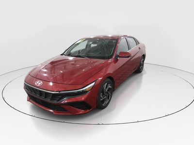 2024 Hyundai Elantra - Photo 3