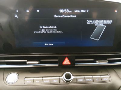 2024 Hyundai Elantra - Photo 19