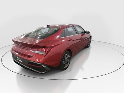 2024 Hyundai Elantra - Photo 7