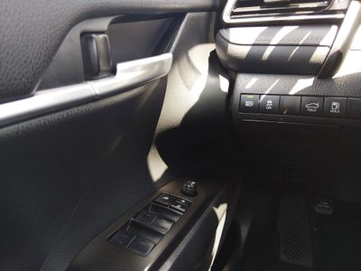 2024 Toyota Camry - Photo 13