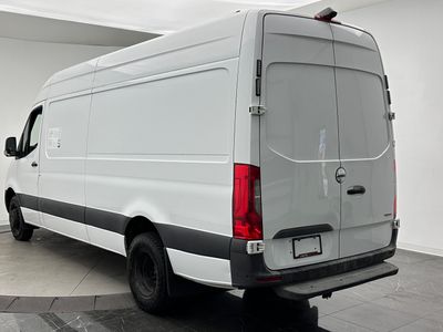 2020 Freightliner Sprinter Cargo Van — interior view