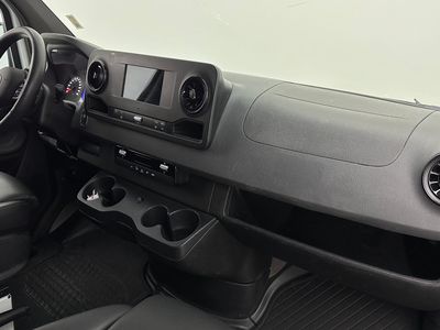 2020 Freightliner Sprinter Cargo Van — photo 21 view