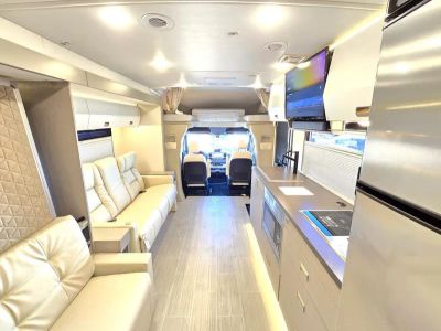 2026 Winnebago VIEW - Photo 3